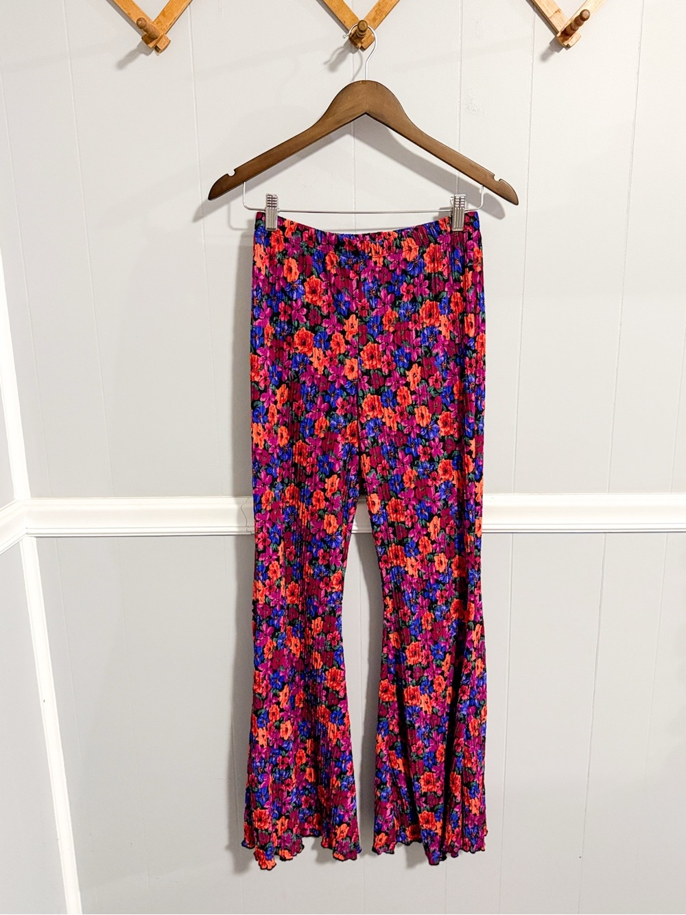 Wild Fable Floral Flare Pants